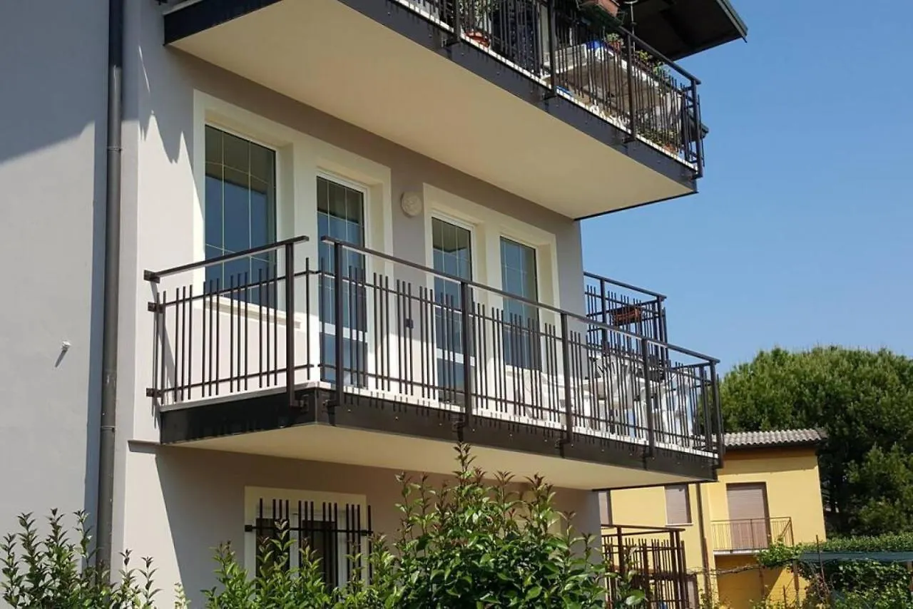 Lägenhet Gardasun 1 Lake On Foot Balcony Parking Padenghe sul Garda